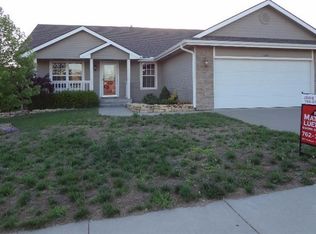 1410 Hickory Ln, Junction City, KS 66441