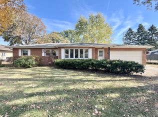 1016 N Sumac Dr, Janesville, WI 53545
