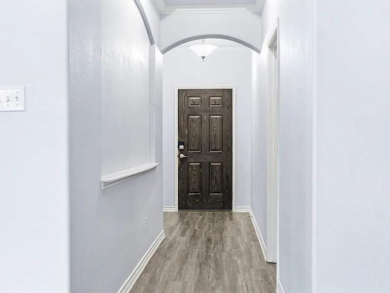 11901 Summer Springs Dr — Photo 3