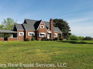 5345 Reidsville Rd, Walkertown, NC 27051