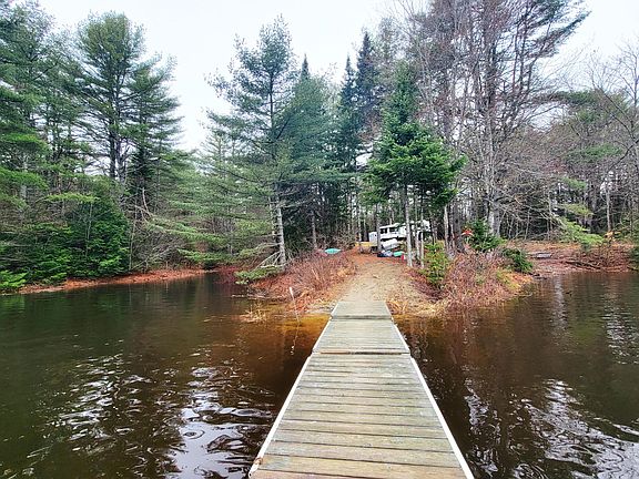 3rd image of 217 Frost Mill Road