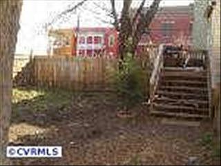 2nd image of 1202 W Clay St
