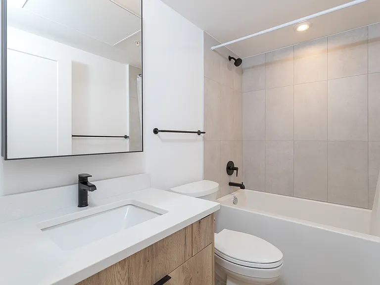 725 Yates St #315 — Photo 8