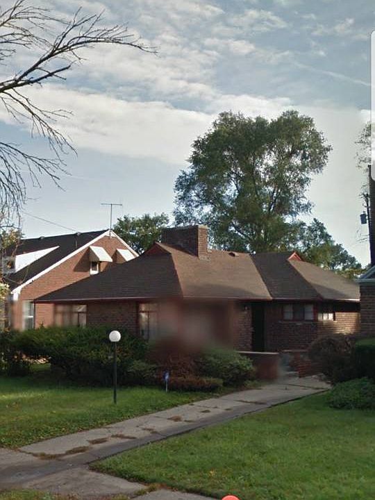 1st image of 18660 Sussex St