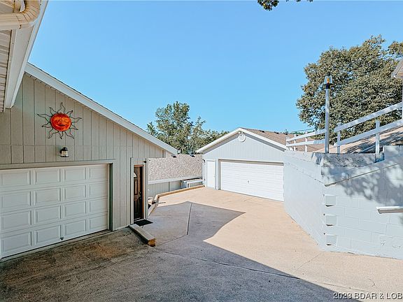 4th image of 26476 Marina Ln