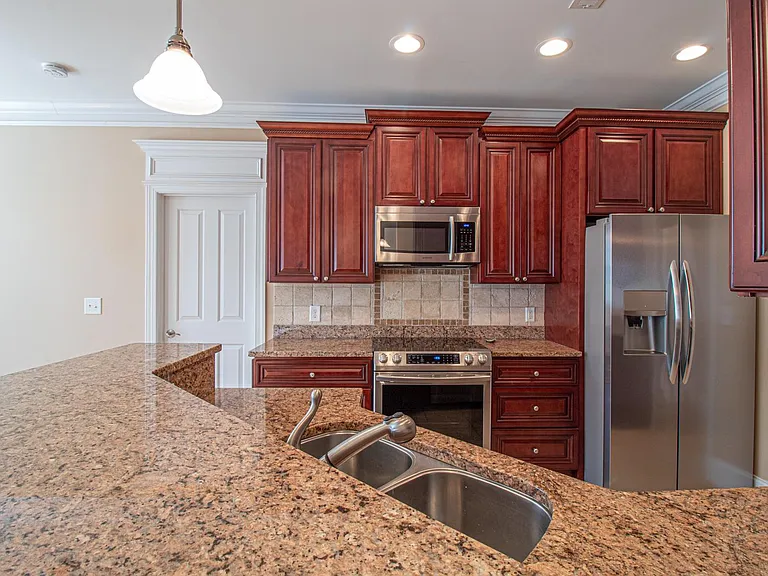 Kitchen Raised Bar