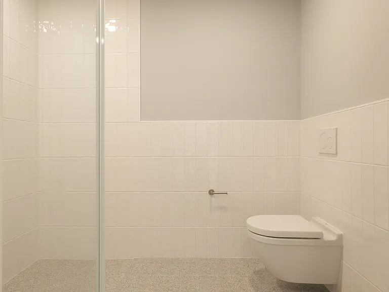 547 W 47th St #Penthouse 1 — Photo 11