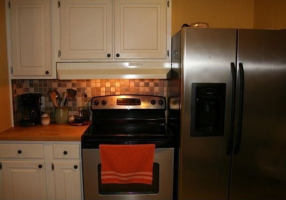 Stainless stove and fridge