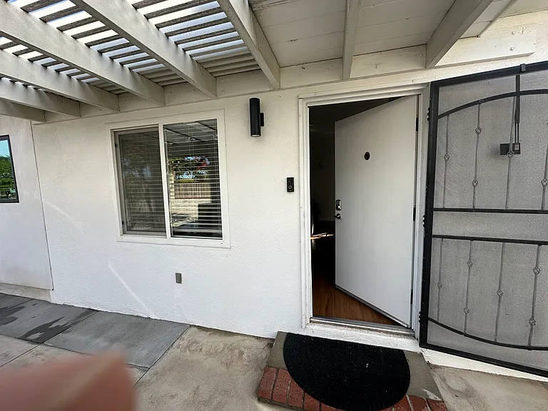 1/2 Grandview Dr — Photo 3