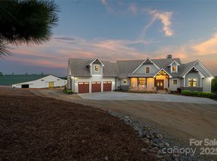 822 & 920 Preservation Trl, Columbus, NC 28722