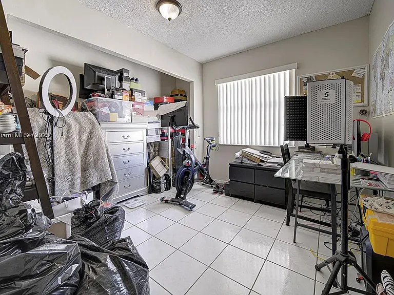 12262 SW 17th Ln #101-V — Photo 16