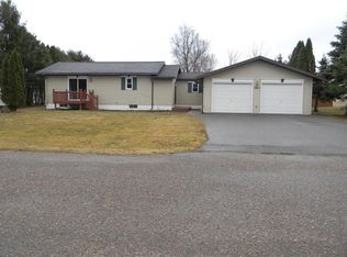 206 E Main St, Cameron, WI 54822