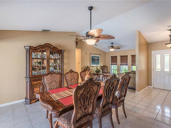 5th image of 1125 Clearview Dr