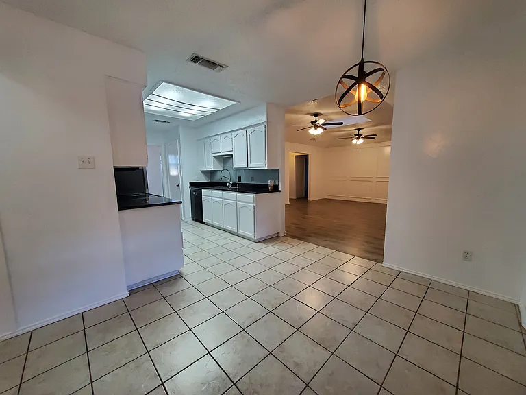 4700 Andalusia Trl — Photo 35
