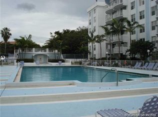 492 NW 165th St #C515, Miami Gardens, FL 33169