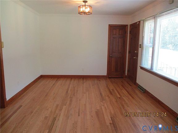 4th image of 16351 Old Ridge Rd