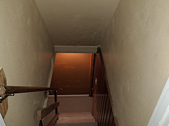4th image of 1109 Kilgore Dr