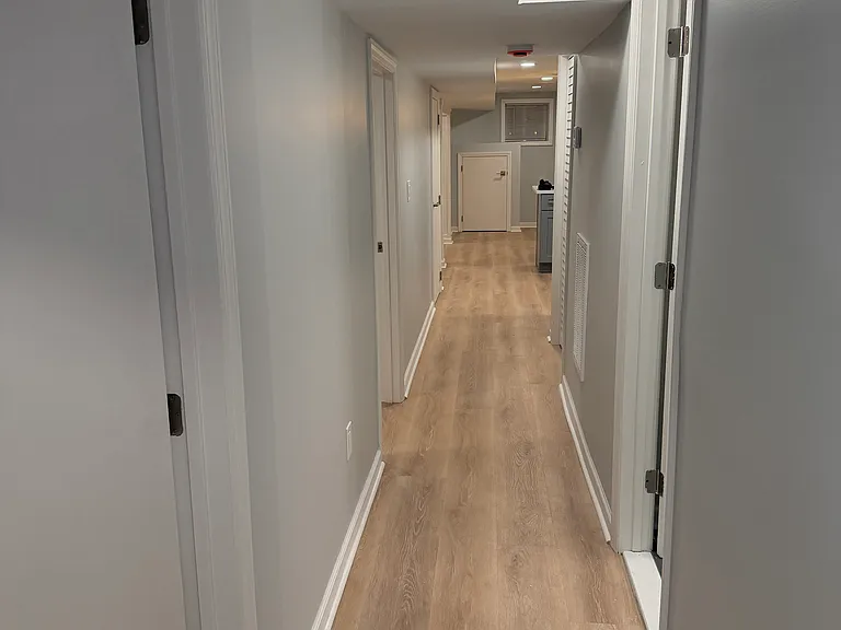179 S 9th St #1-B — Photo 8