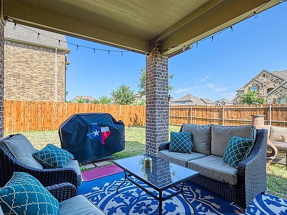 5th image of 4911 Paradise Ln