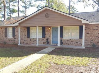 2802 Whispering Pines Rd, Albany, GA 31707
