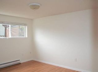 616 N 3rd St APT 3, Tacoma, WA 98403