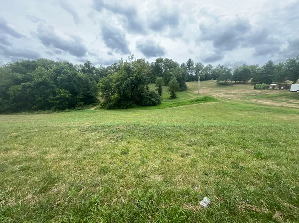 6 Sundae Dr, Richmond, KY 40475