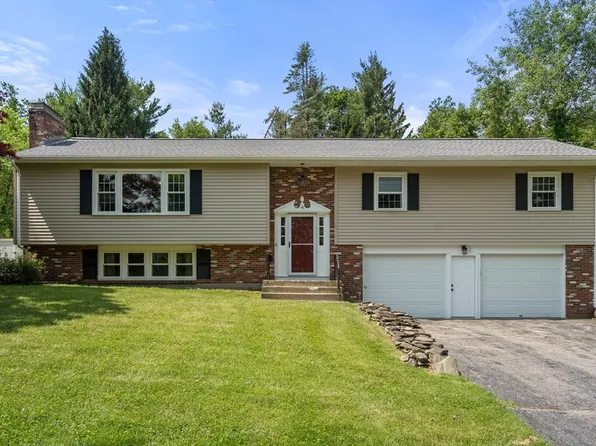 19 Bullard St, Holden, MA 01520