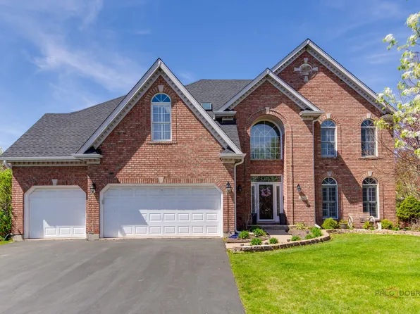 3559 Stackinghay Dr, Naperville, IL 60564