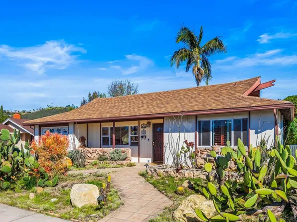 1914 Golden Circle Dr, Escondido, CA 92026
