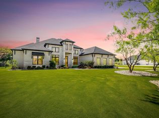 720 Glade Park Ct, Azle, TX 76020