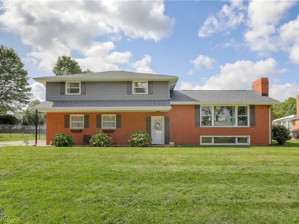 1516 Edmar St, Louisville, OH 44641