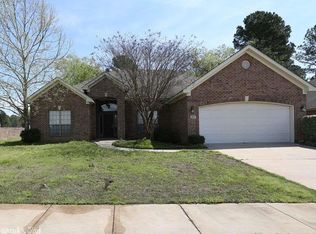 2816 Richland Park Dr, Bryant, AR 72022