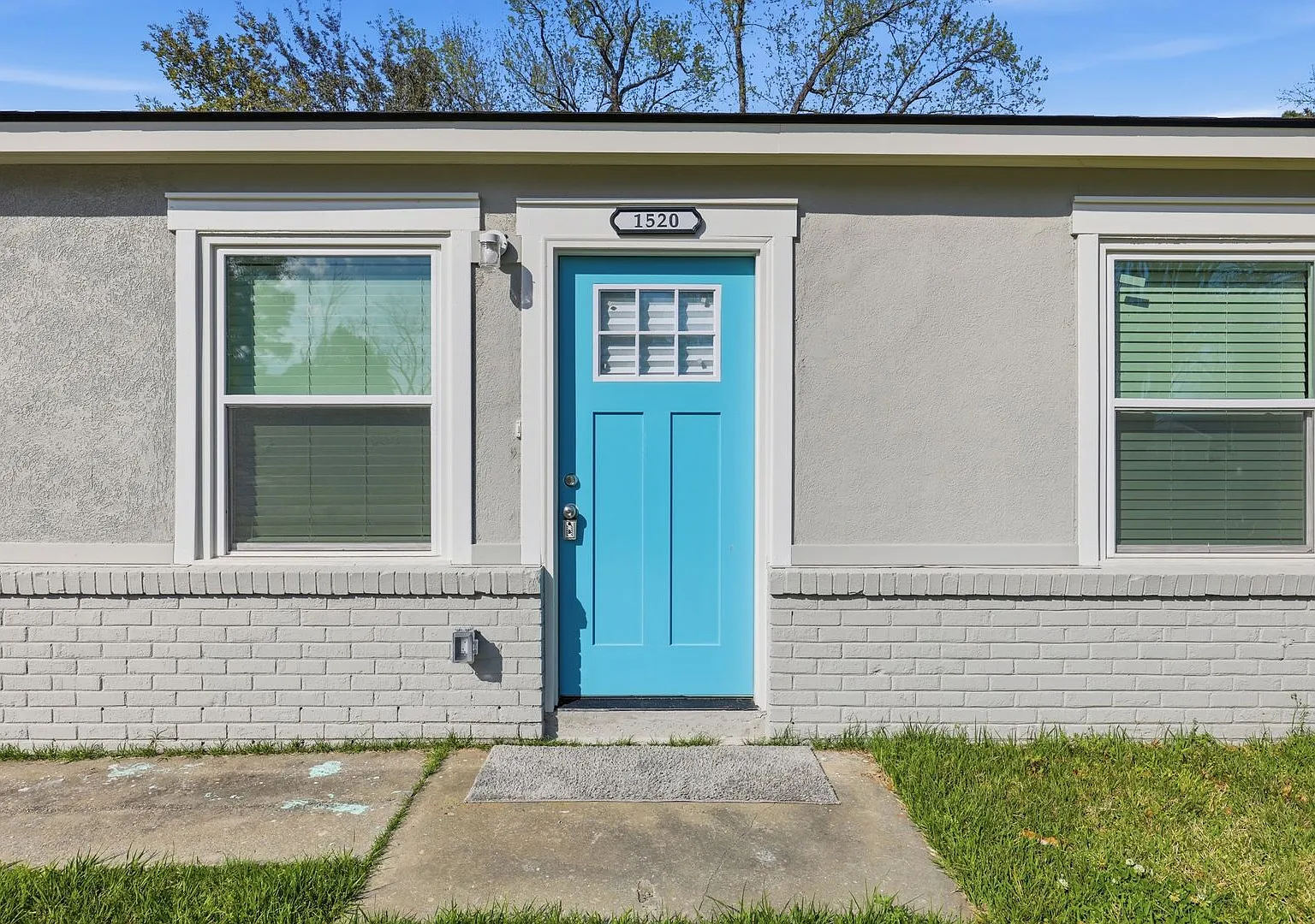 Newly Renovated Home in Westside Savannah — Photo 4