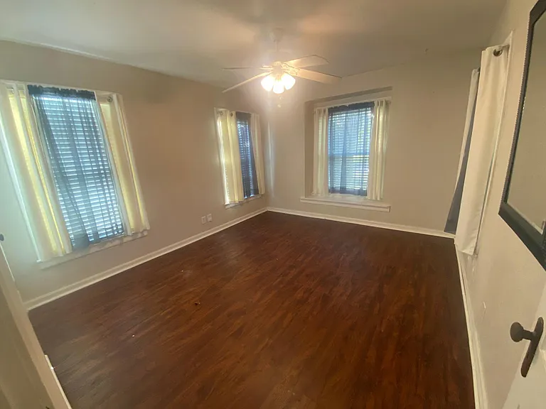 805 Roosevelt St — Photo 25