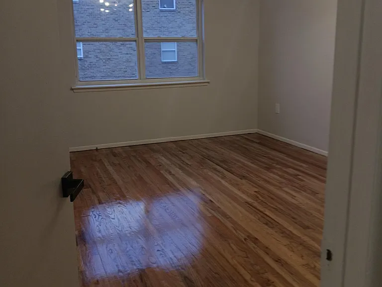 River Edge Apartments — Photo 29