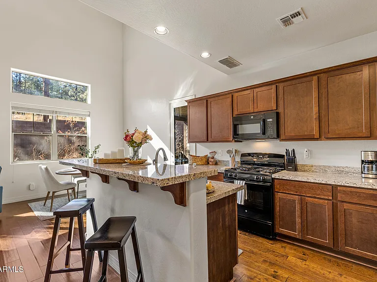 2477 W Mission Timber Cir — Photo 5