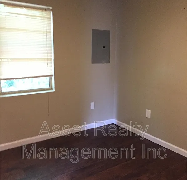 610 Lester Rd #5 — Photo 5