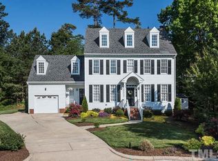 102 Woodarbor Cir, Cary, NC 27513
