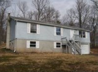 44 Brush Dr, East Stroudsburg, PA