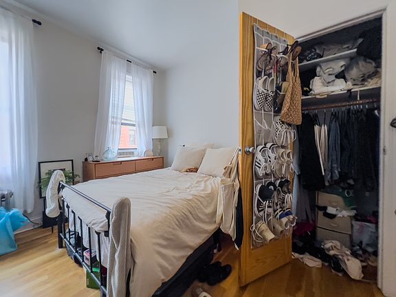 4th image of 71 Thompson St #5AA