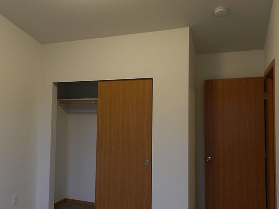5th image of 1518 S J St