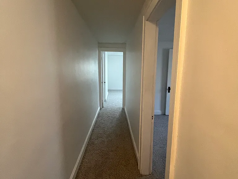 1155 E 18th Ave — Photo 3