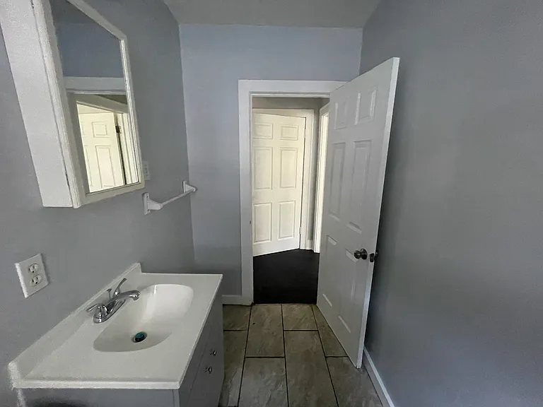 5311 Garfield Ave — Photo 20