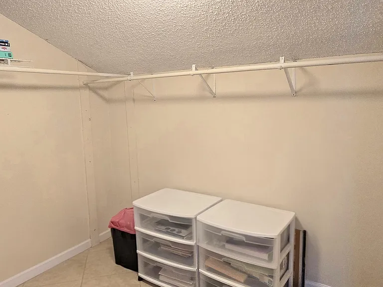 6241 NW 74th Ct — Photo 21