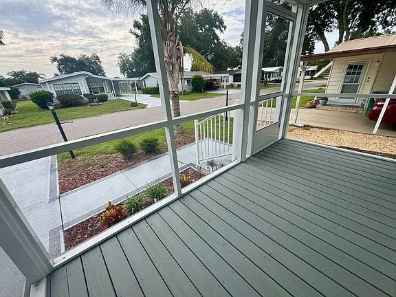 3rd image of 620 Hickory Hl
