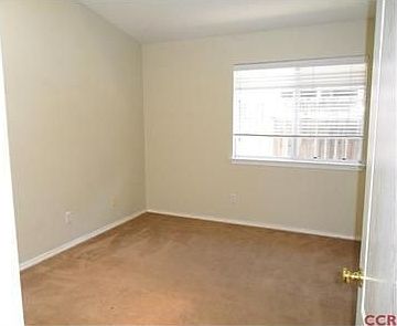 4th image of 2327 N Johnson Dr