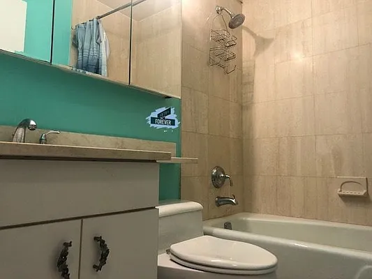 Rented by Fifth & Forever LLC | media 29