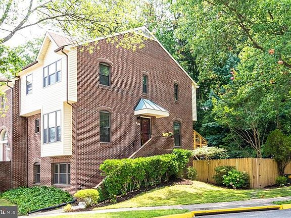 2nd image of 6623 Westbury Oaks Ct