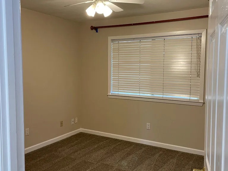 8820 Garden Glen Way — Photo 7