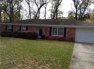 9221 Garland Dr, Savannah, GA 31406